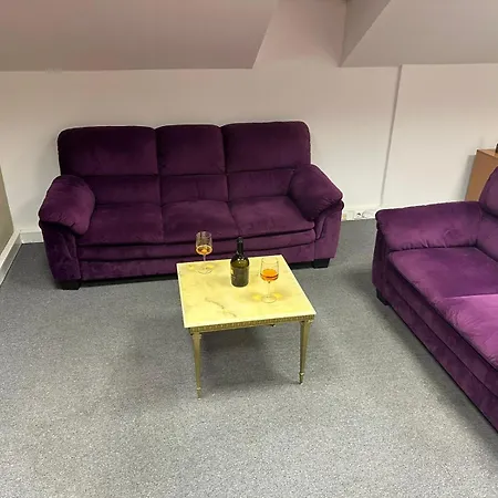 Pensionat B&m Jeccuzi Self-check In