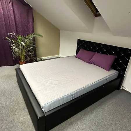 B&m Jeccuzi Self-check In Vendégház