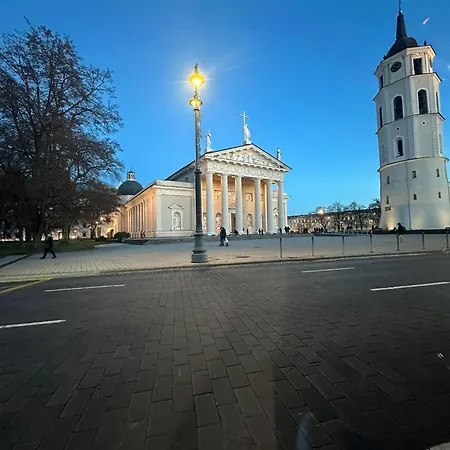 B&m Jeccuzi Self-check In Vilnius