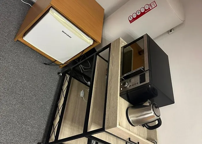 B&m Jeccuzi Self-check In